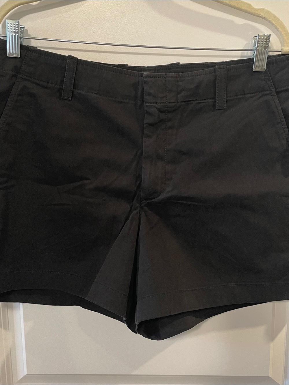 GAP Women's Black Flat Front Shorts